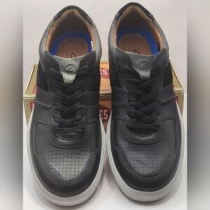 Clarks Cambro Race men's sneakers in black leather and sued Size 8 NWOT